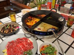 -朱光玉火锅馆(小寨原力场店)