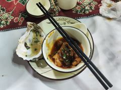 -刘姐啤酒鱼民族演艺餐厅(西街总店)