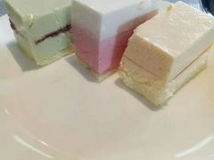 -荣誉国际酒店-云顶旋转餐厅