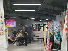 -超鹿运动(达信大厦店)