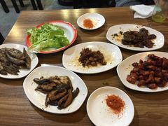 -炙热童年·老北京炙子烤肉(南锣鼓巷店)