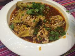 -香巴拉云南餐厅(华莱坞店)