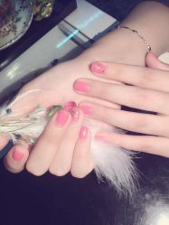 -EMILY艾枚莉美甲美睫·美颜·现磨咖啡