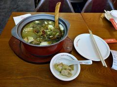 -周鱼小馆石锅酸菜鱼(活力汇店)