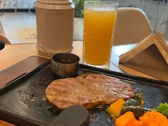 -必胜客(大宁路店)