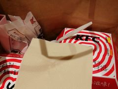 -肯德基(中鼎大厦店)