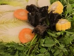 -尚尚仙·酸汤猪手·猪肚鸡火锅(华联万柳购物中心店)