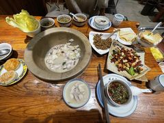 -滇香肴·云南菜蒸汽石锅鱼(云南北路店)