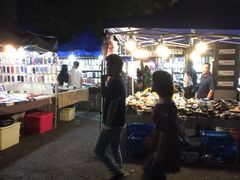 -吴山路夜市