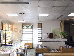 -LOGO眼镜·蔡司品牌折扣店(龙华清湖店)