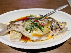 -大中华酒楼·主席武昌鱼·武汉美食地标(江汉路步行街店)
