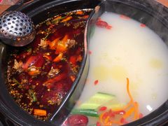 -串门邻居串串火锅(云南南路店)