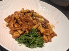 -宫燕府·京菜·烤鸭·淮扬菜(王府中心店)