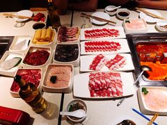 -海底捞火锅鲜切牛肉主题店(长寿路店)
