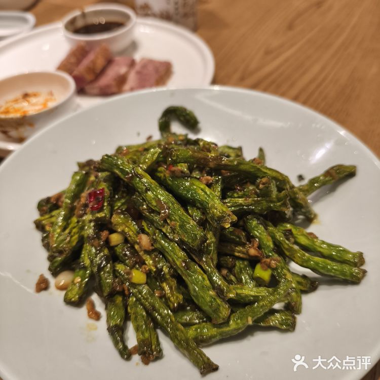 杭小点的葱油面