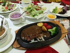 -斗牛士牛排餐厅(世欧王庄店)