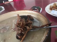 老火风姜月婆鸡-正宗高流河饭店原创风姜鸡