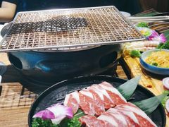 -明洞阿姨·韩式酱蟹烤肉·创意料理(三元桥店)