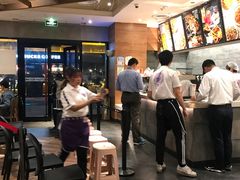 -必胜客(港城新天地店)