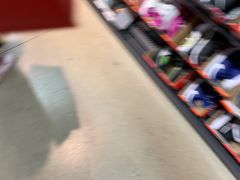 -NIKE上海青浦优选体验店