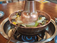-岳记兴隆·青城腊排铜火锅(融创店)