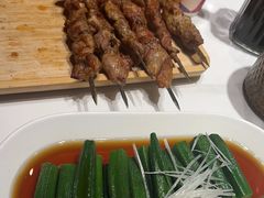 -小河公主秘制烤羊腿(小绿谷店)