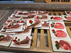 -山焱·炭火自助烤肉(周浦万达店)