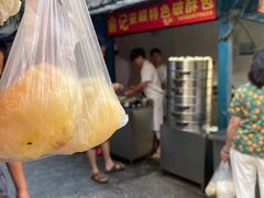 -俞记安顺特色破酥包(民生路店)