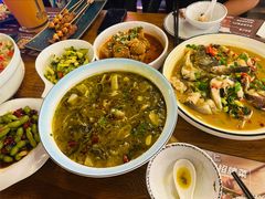 -爱啤精酿·民谣酒馆(滨江店)