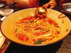 酸汤羊杂-丝路金桃·新疆菜(徐汇店)