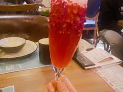 红唇-胡桃里乐队酒馆(大庆店)