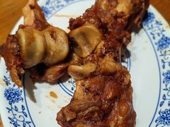 -老天桥酱肉烧饼夹肘子(天桥店)