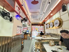 -一小子·排骨咸饭(龙山文创园店)