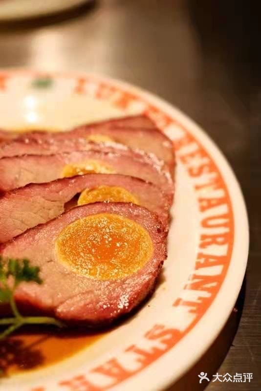 比一般的炼乳好吃多了，爆珠里面是豆沙，也很特别