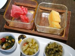 -西郊八号·山野江西菜(开发区店)