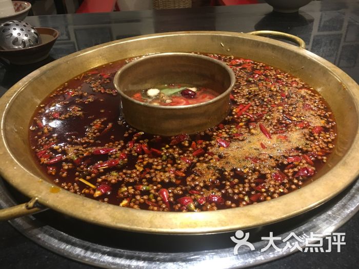 重庆红板凳火锅图片