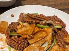 -泉畔人家·老济南经典鲁菜(大明湖店)
