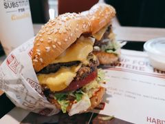 -The Habit Burger Grill 哈比特汉堡(复兴soho店)