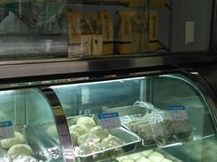 -满江红四季餐厅 · 国家五钻级酒家(新纪元大酒店店)