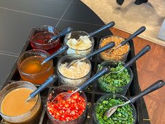 -鼎泰亨·海鲜牛肉餐厅(滨江店)