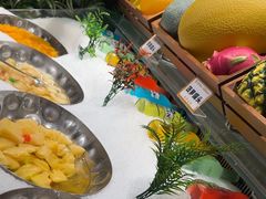 -金滏山烤肉·海鲜·火锅自助餐厅(襄阳万达店)