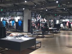 -NIKE(虹悦城店)
