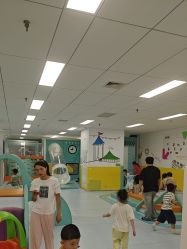 -孩子王童乐园(吾悦广场店)