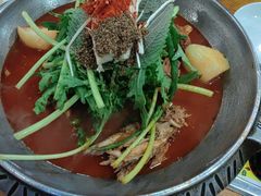 -喇喇排骨火锅·传统韩式脊骨汤(望京西园总店)