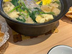 -香沅桥云南过桥米线(盖州店)