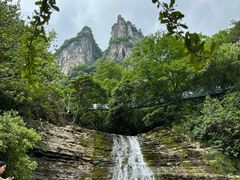 -鹿院坪生态旅游景区