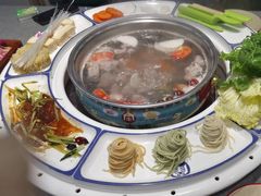 -羊来顺冰煮鲜羊 铁锅烀羊肉(中央大街店)