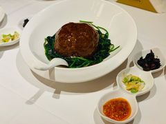 招牌千斤鼎-A One Kitchen·南京精菜馆(德基广场店)