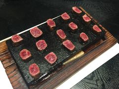 -臻享私人定制餐厅(黎明西路店)