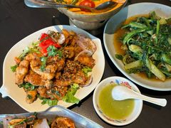 -大头虾越式风味餐厅(光明广场店)